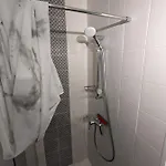 Joli Proche Des Thermes * 艾克斯莱班
