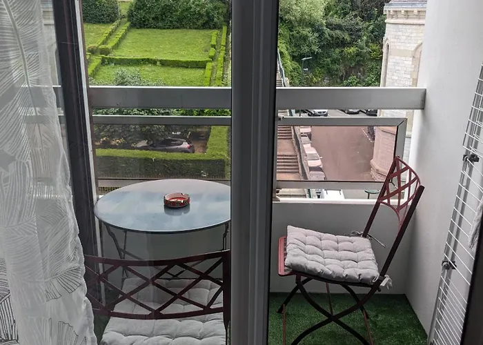 Joli Proche Des Thermes